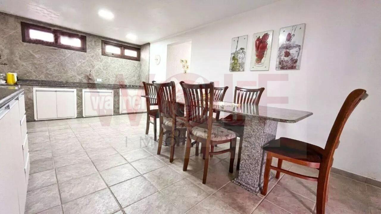 Casa, 4 quartos, 206 m² - Foto 19